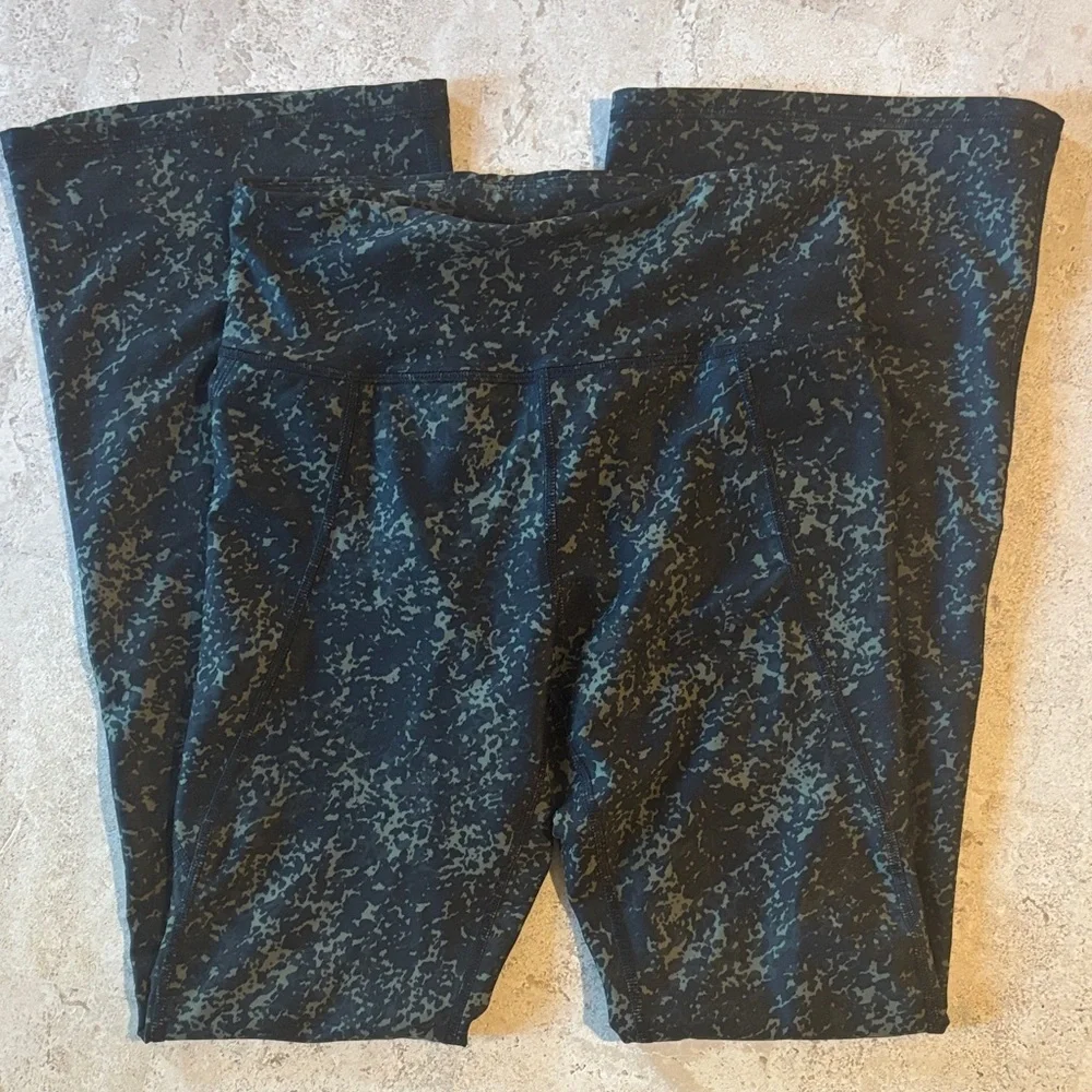 Old Navy active girls size XL 14/16 Powersoft flare leggings‎ with pockets NWT